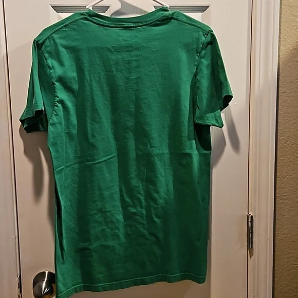 Hurley green tee size M - Picture 4 of 4
